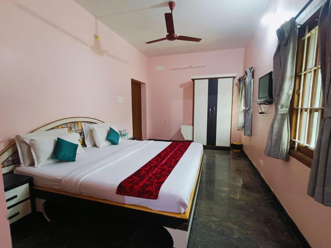 Hotel Royal Garden Yercaud Exteriér fotografie